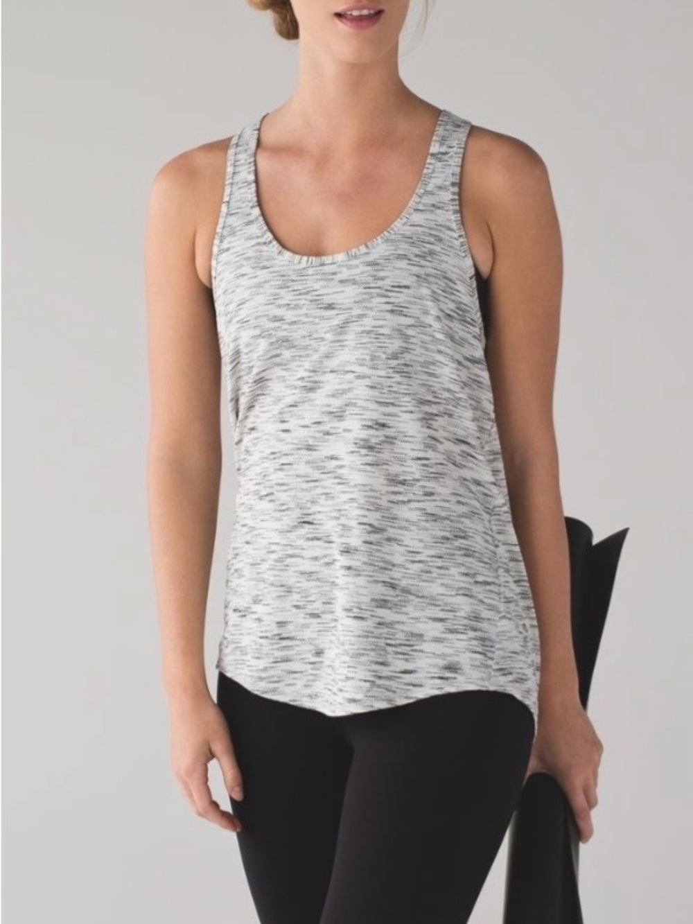 Lululemon salute the sun tank size 4 NWT